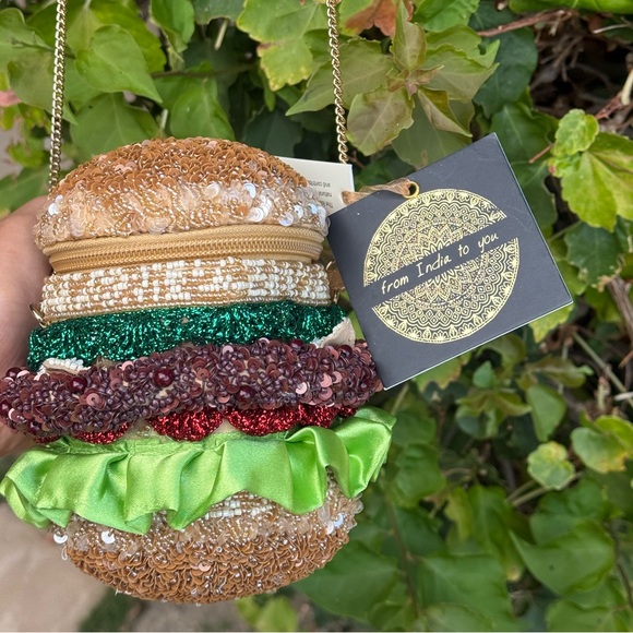 NWT Viral Hamburger Burger Beaded Bag Made in India Novelty Unique Handmade - Picture 1 of 7